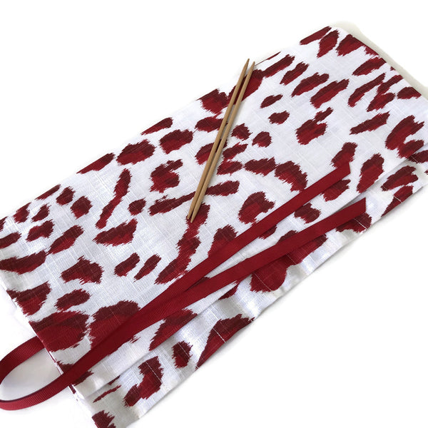 Double Point Needle Roll Up 12 Pockets Red Animal Print