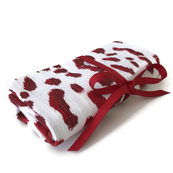 Double Point Needle Roll Up 12 Pockets Red Animal Print